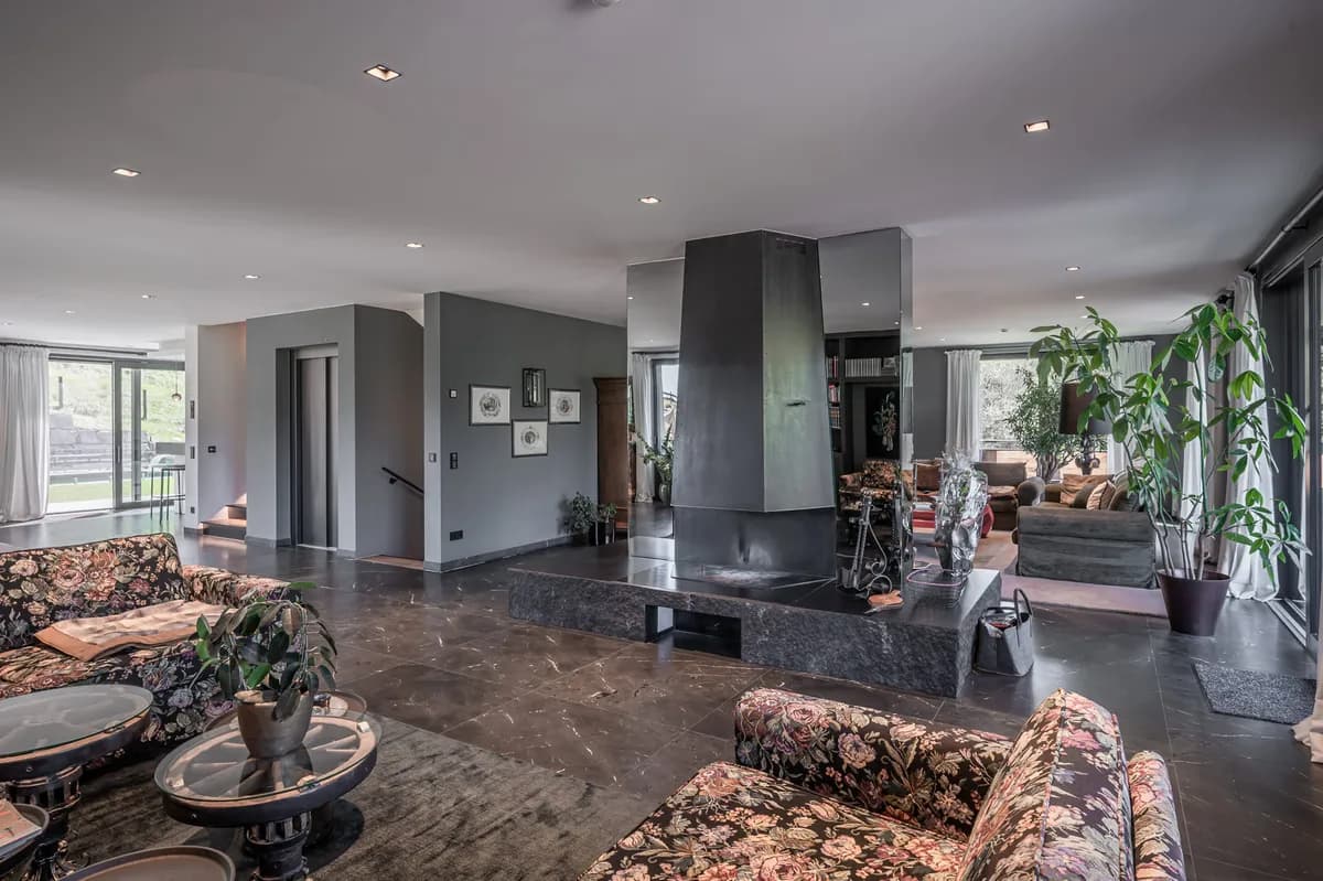 9-Zimmer-Immobilie kaufen in Kitzbühel – 860 m², € 13.800.000 – Bild 4 von 5