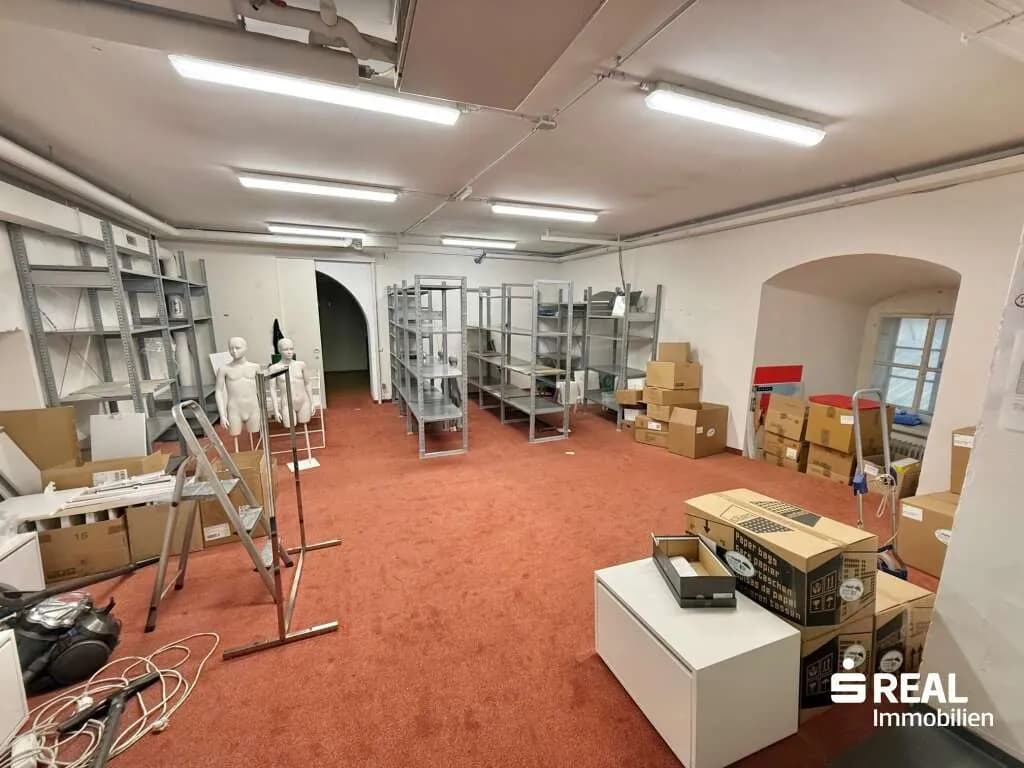 Gewerbeimmobilie mieten in Wels – 320 m², € 6.400 – Bild 9 von 9