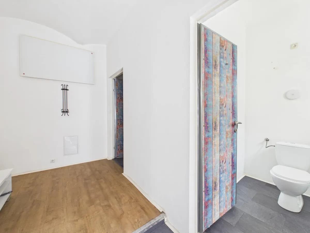 7-Zimmer-Gewerbeimmobilie kaufen in Wels – 109,01 m², € 350.000 – Bild 4 von 40