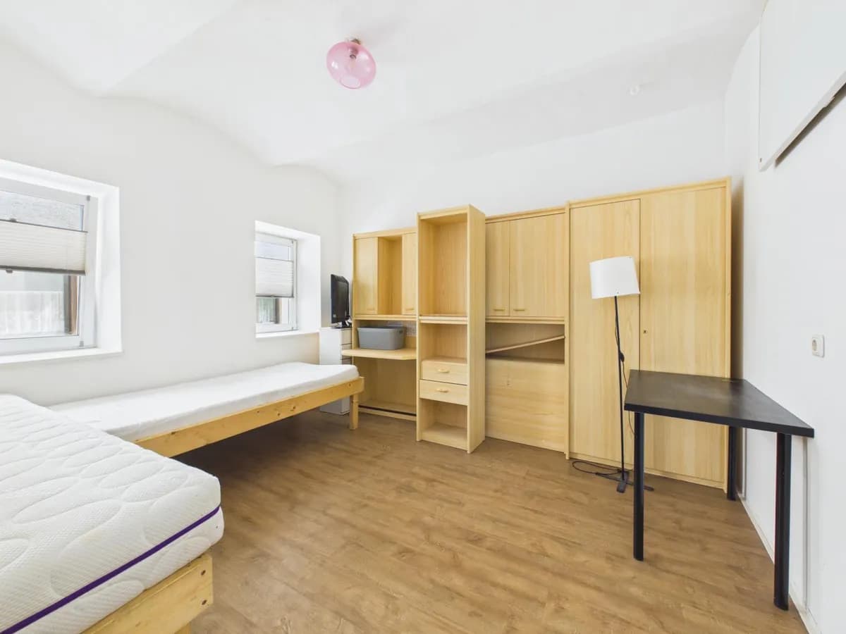 7-Zimmer-Gewerbeimmobilie kaufen in Wels – 109,01 m², € 350.000 – Bild 8 von 40