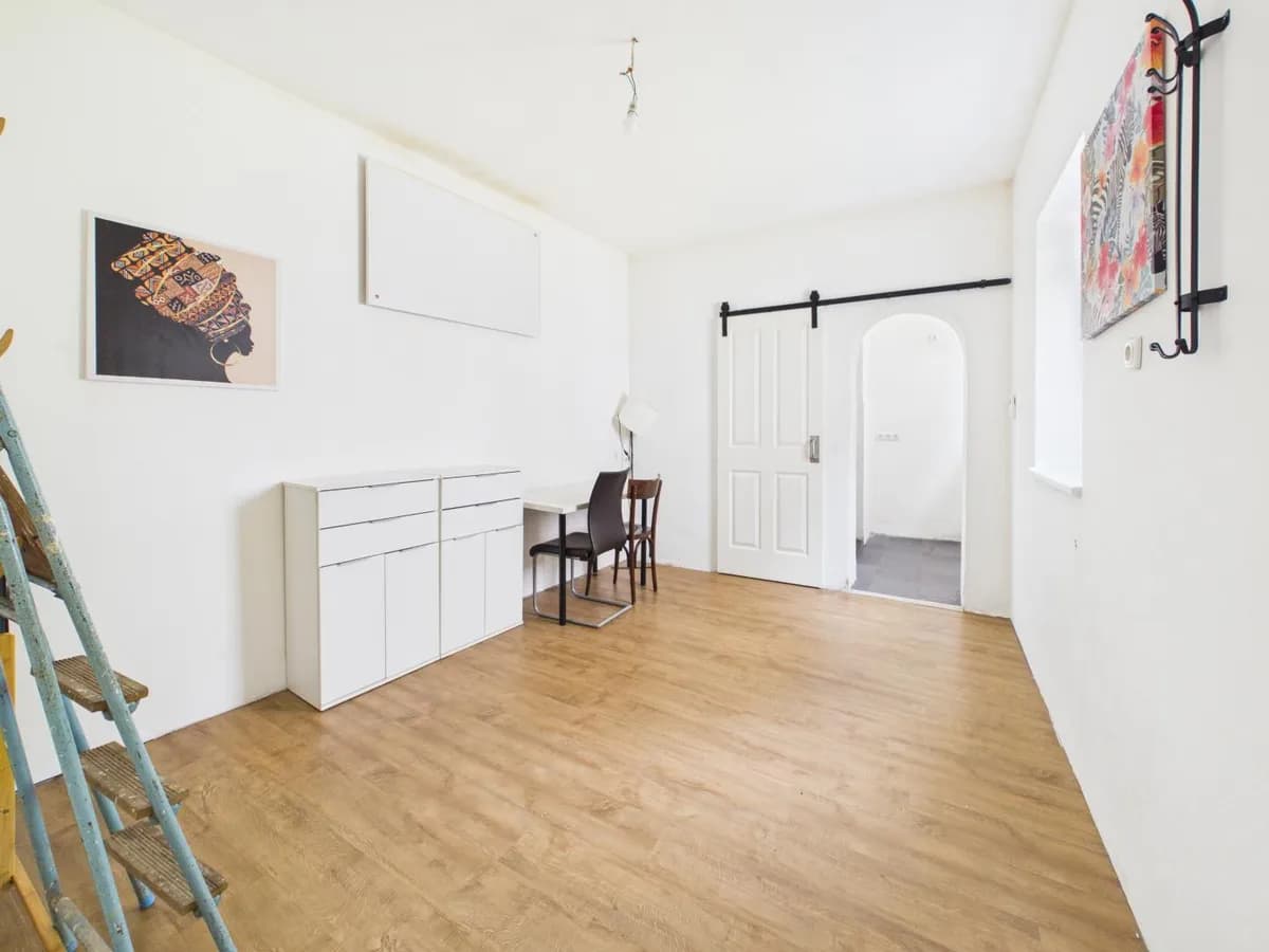 7-Zimmer-Gewerbeimmobilie kaufen in Wels – 109,01 m², € 350.000 – Bild 12 von 40