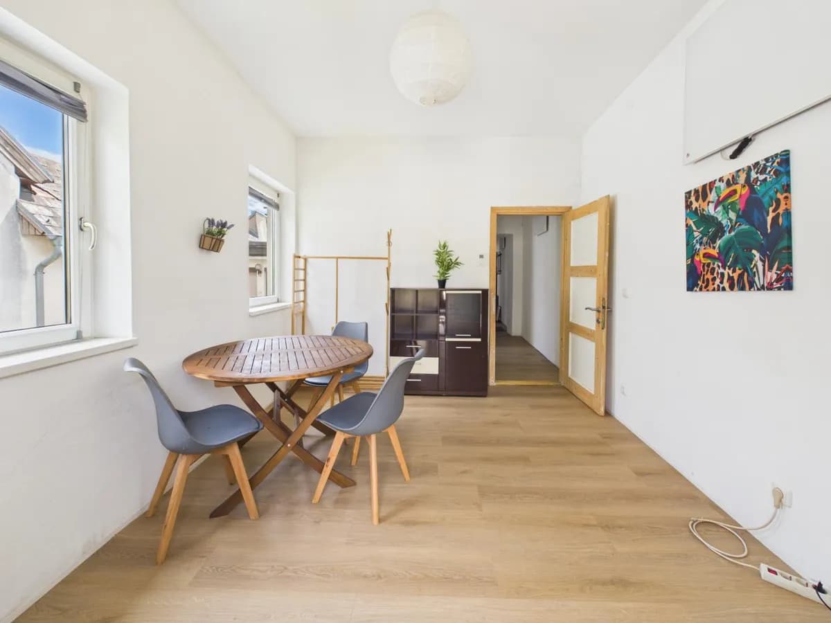 7-Zimmer-Gewerbeimmobilie kaufen in Wels – 109,01 m², € 350.000 – Bild 26 von 40