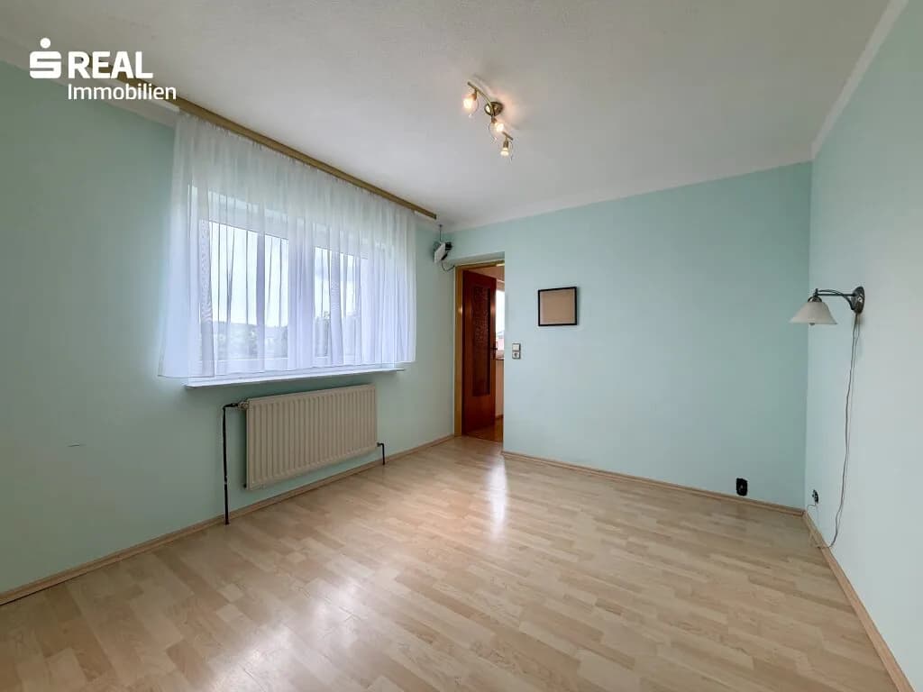 8-Zimmer-Haus kaufen in Hollabrunn – 168 m², € 395.000 – Bild 6 von 27