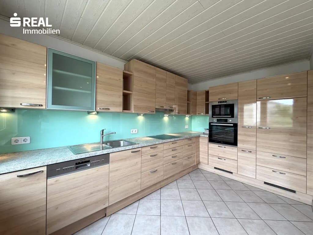 8-Zimmer-Haus kaufen in Hollabrunn – 168 m², € 395.000 – Bild 8 von 27