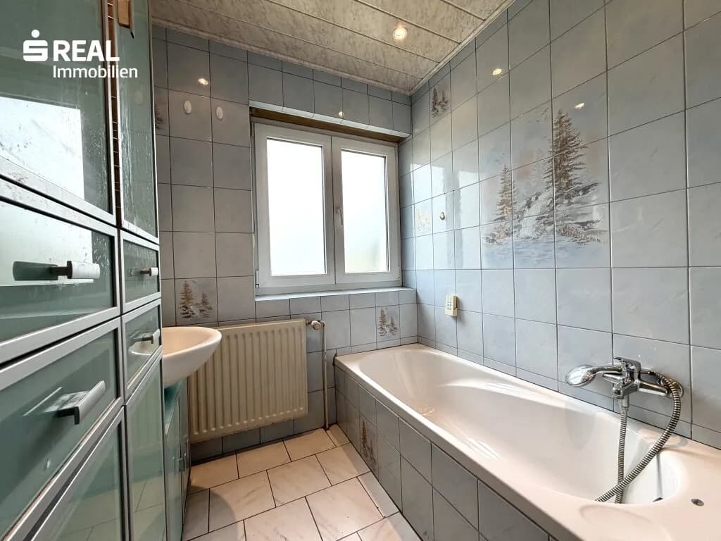 8-Zimmer-Haus kaufen in Hollabrunn – 168 m², € 395.000 – Bild 10 von 27
