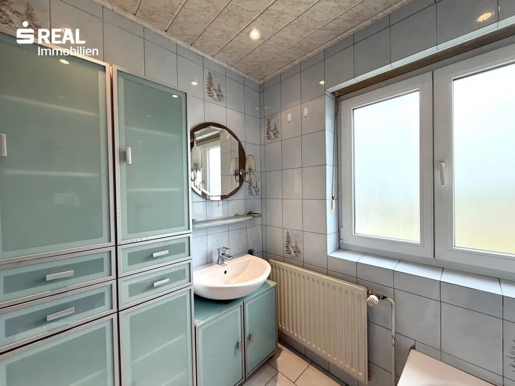 8-Zimmer-Haus kaufen in Hollabrunn – 168 m², € 395.000 – Bild 11 von 27