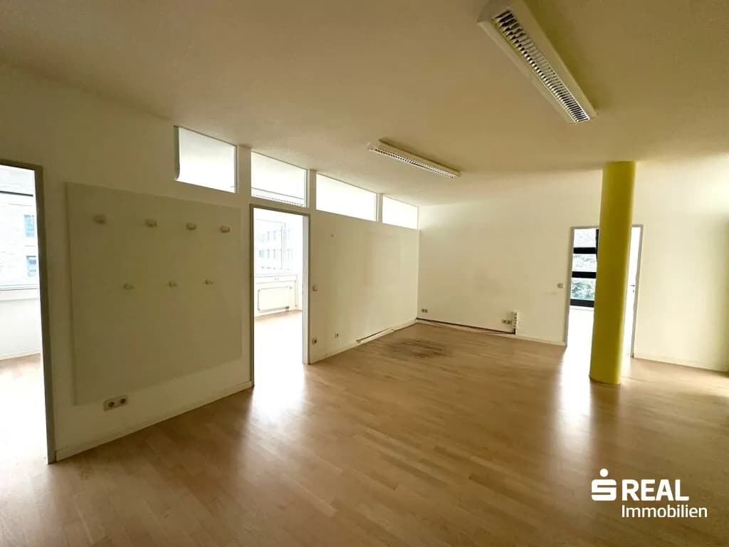 Gewerbeimmobilie mieten in Dornbirn – 137 m², € 1.982