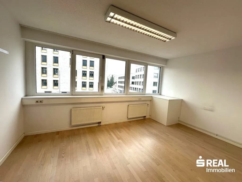 Gewerbeimmobilie mieten in Dornbirn – 137 m², € 1.982 – Bild 6 von 9