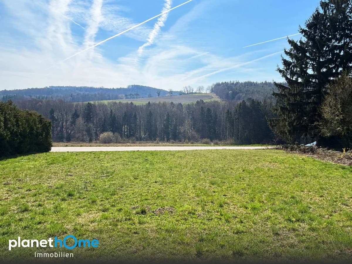 Grundstück kaufen in Sankt Pölten Land – 3 990 m², € 350.000