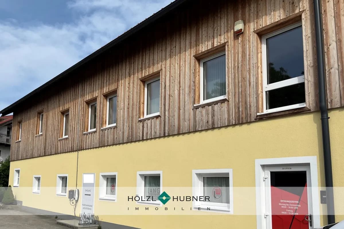 Gewerbeimmobilie mieten in Salzburg-Umgebung – 422 m², € 4.792