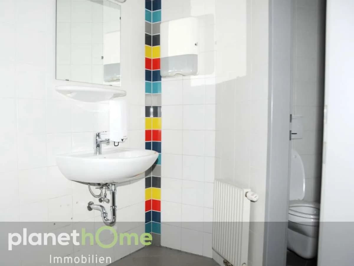 4-Zimmer-Gewerbeimmobilie mieten in Eisenstadt – 195 m², € 3.308 – Bild 9 von 14
