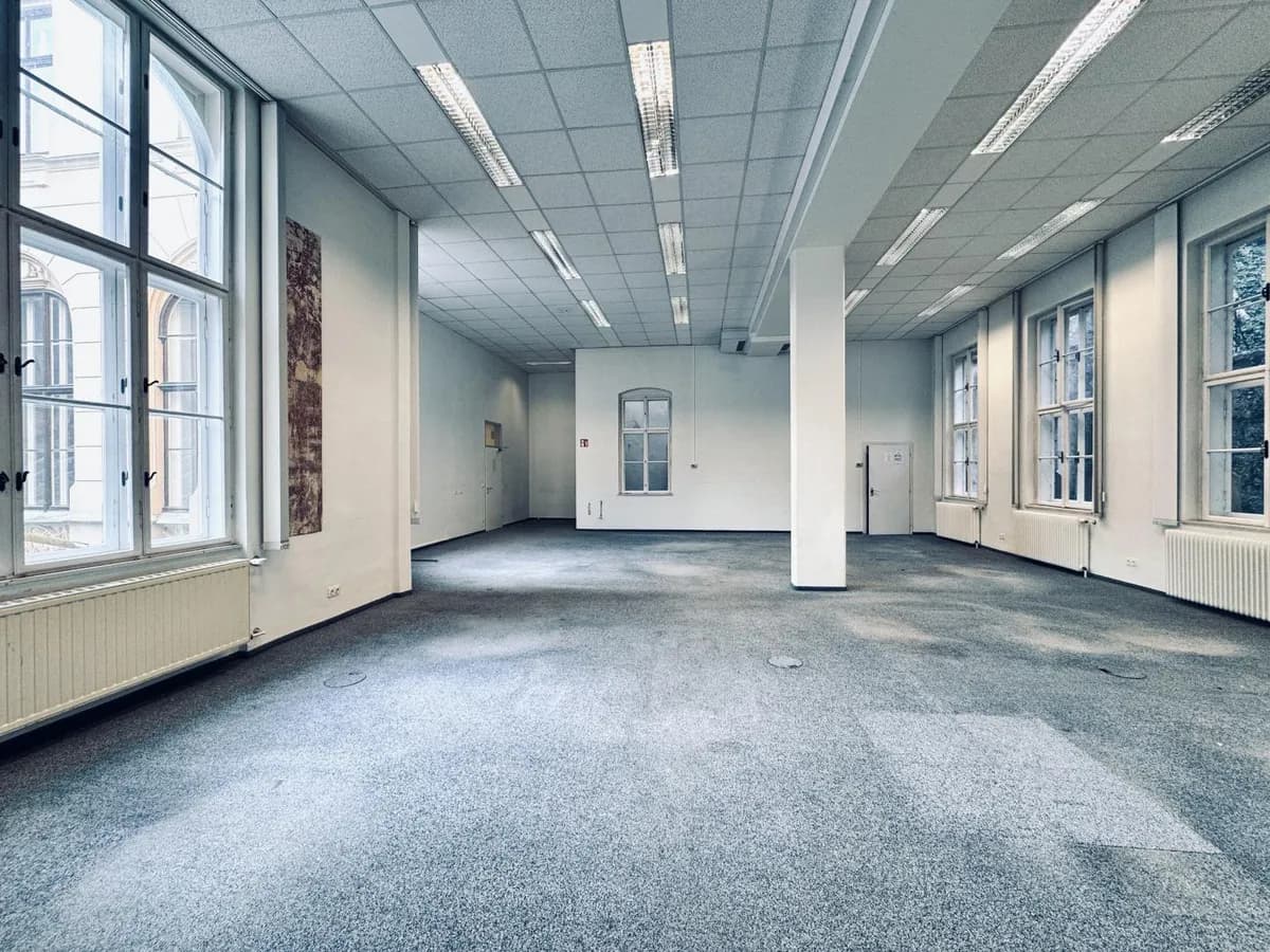 Gewerbeimmobilie mieten in Steyr – 267 m² – Bild 8 von 12