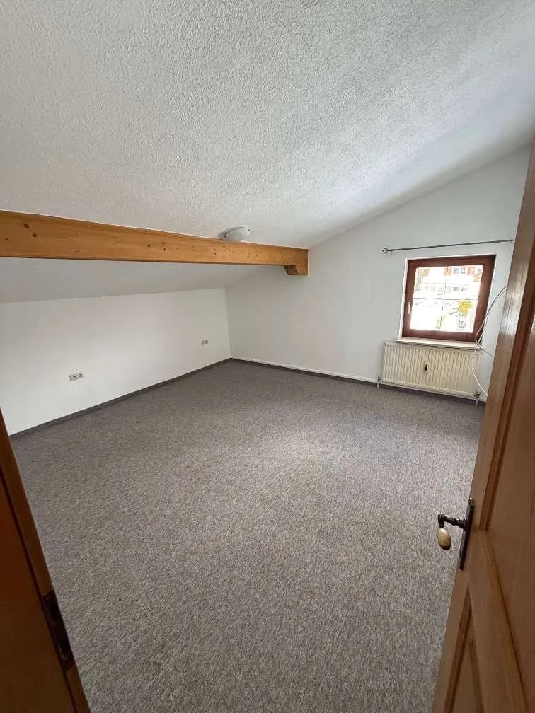 3-Zimmer-Wohnung mieten in Imst – 94 m², € 1.360 – Bild 10 von 17