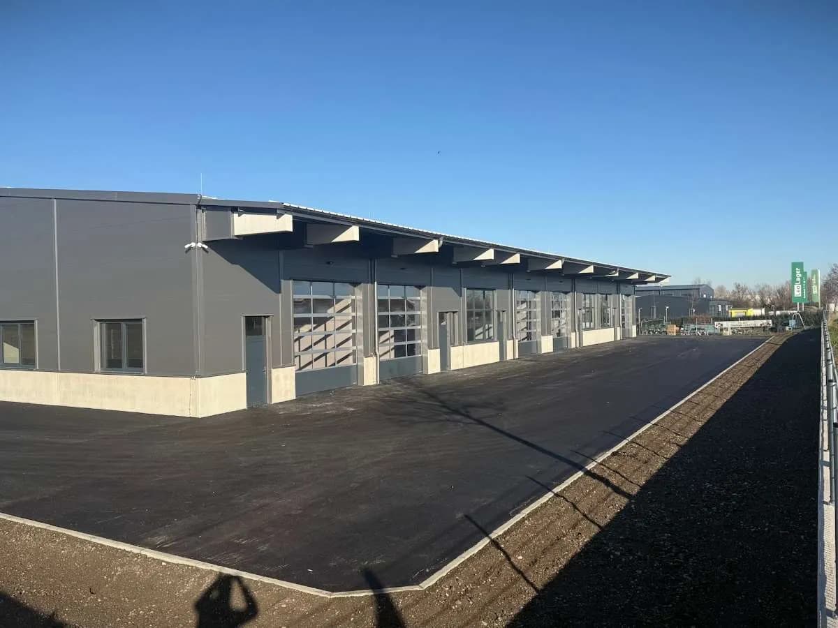Gewerbeimmobilie mieten in Baden – 2 082 m², € 10 – Bild 9 von 49