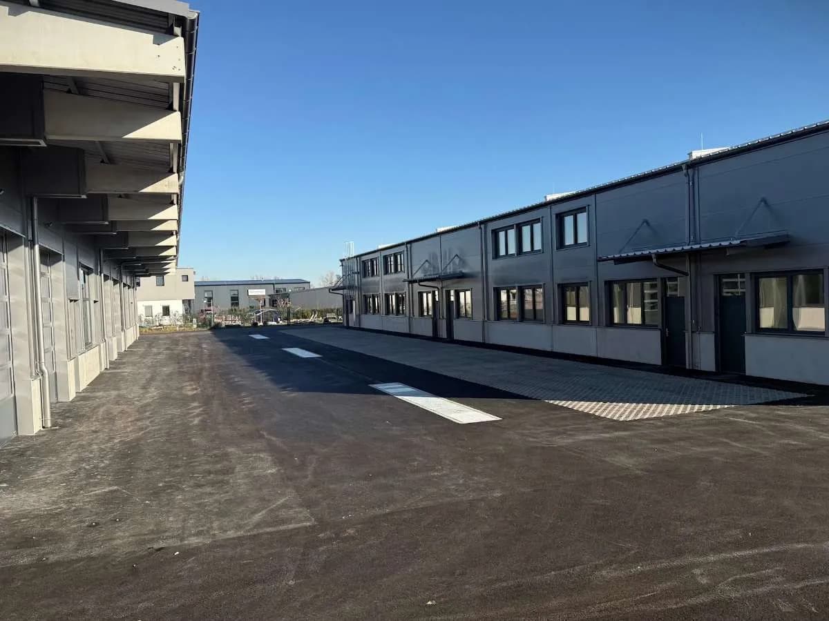 Gewerbeimmobilie mieten in Baden – 2 082 m², € 10 – Bild 14 von 49