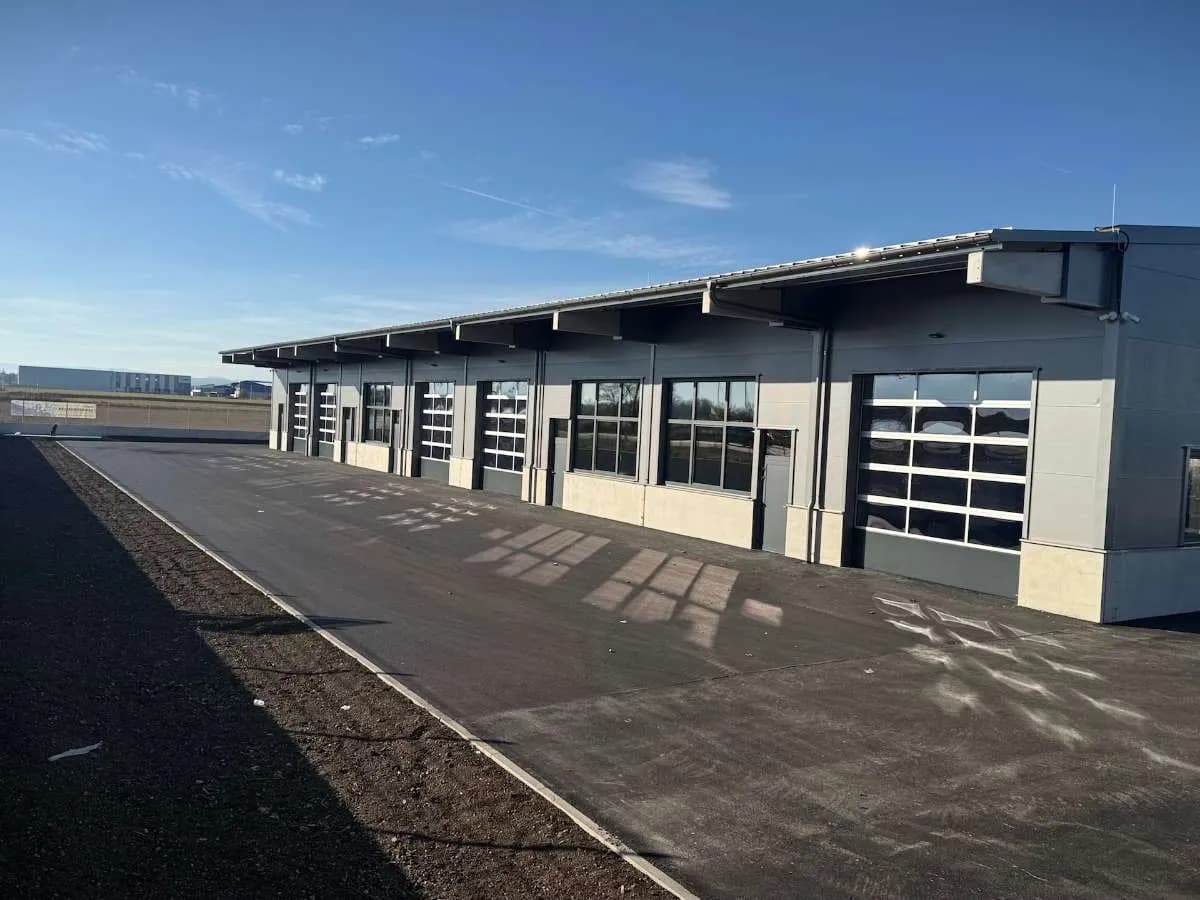 Gewerbeimmobilie mieten in Baden – 2 082 m², € 10 – Bild 16 von 49