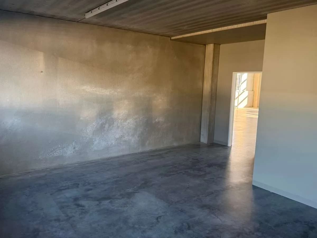 Gewerbeimmobilie mieten in Baden – 2 082 m², € 10 – Bild 37 von 49