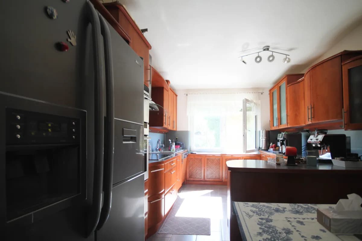 7-Zimmer-Gewerbeimmobilie kaufen in Urfahr-Umgebung – 220 m², € 750.000 – Bild 3 von 8