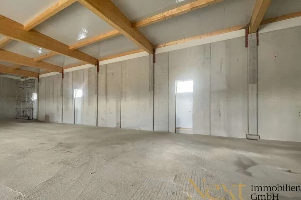 Gewerbeimmobilie mieten in Eferding – 726 m², € 5.443 – Bild 2 von 3