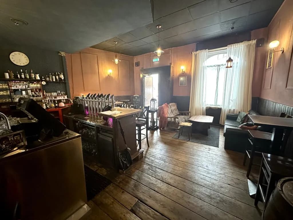3-Zimmer-Gewerbeimmobilie mieten in Graz – 107 m², € 1.768 – Bild 8 von 14