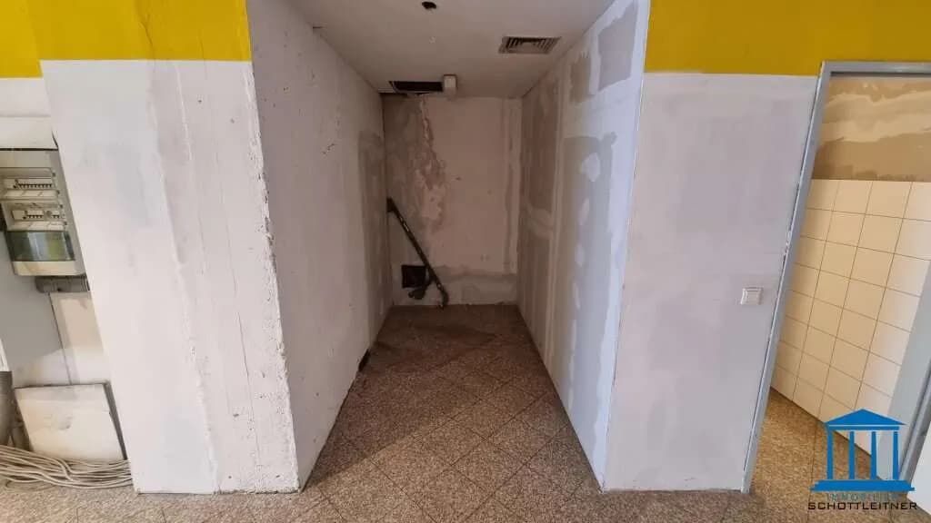 Gewerbeimmobilie mieten in Wiener Neustadt – 204 m², € 1.923 – Bild 9 von 22