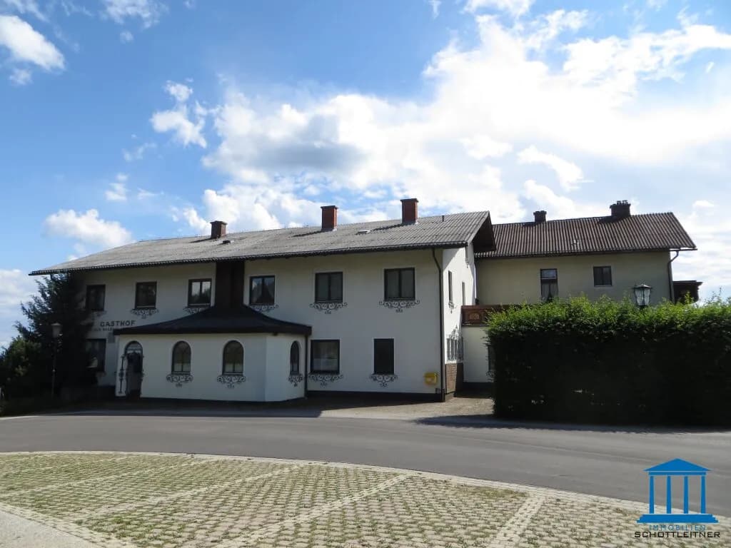 Haus kaufen in Neunkirchen – 650 m², € 590.000 – Bild 3 von 35
