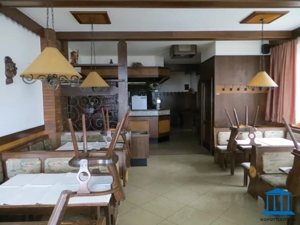 Haus kaufen in Neunkirchen – 650 m², € 590.000 – Bild 16 von 35
