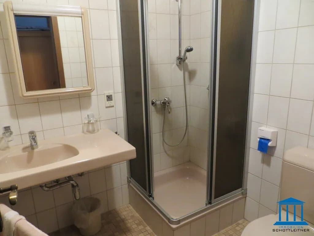 Haus kaufen in Neunkirchen – 650 m², € 590.000 – Bild 26 von 35