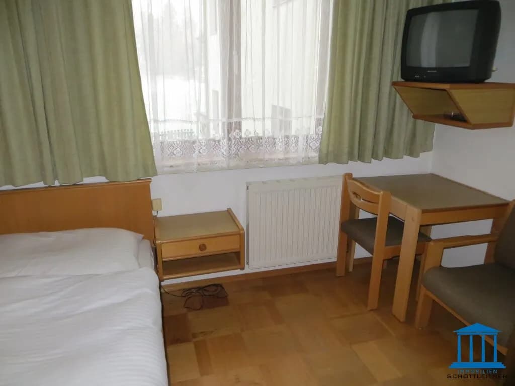 Haus kaufen in Neunkirchen – 650 m², € 590.000 – Bild 27 von 35