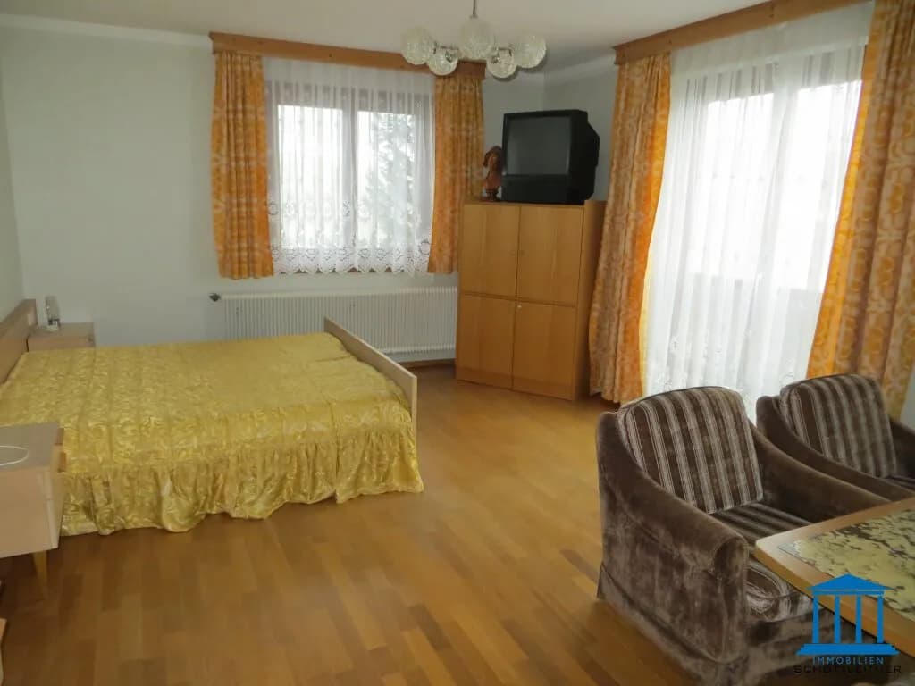 Haus kaufen in Neunkirchen – 650 m², € 590.000 – Bild 32 von 35