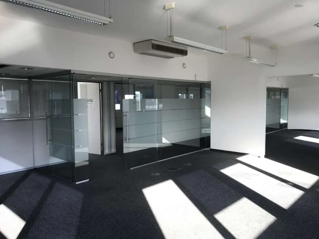 Gewerbeimmobilie mieten in Mödling – 558 m², € 8.820 – Bild 5 von 8