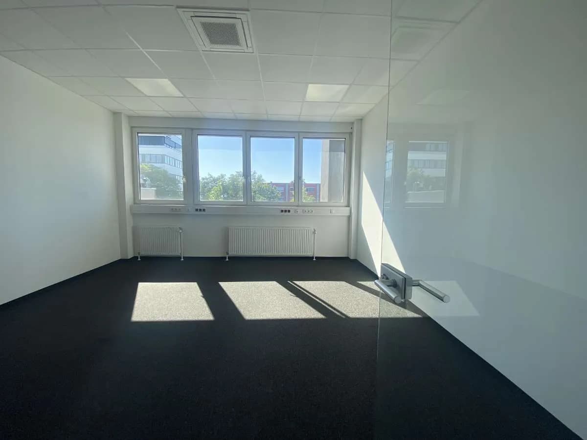 Gewerbeimmobilie mieten in Wien – 55 m², € 921 – Bild 3 von 7