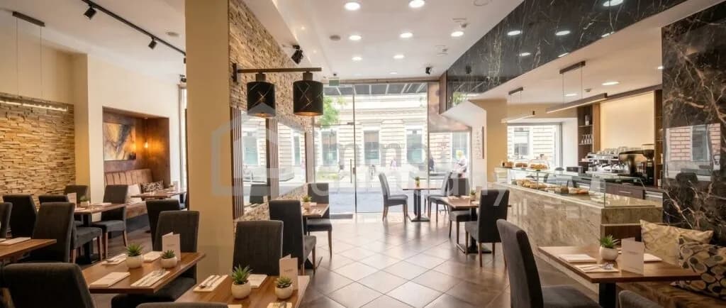 Gewerbeimmobilie mieten in Wien – 240 m², € 5.000