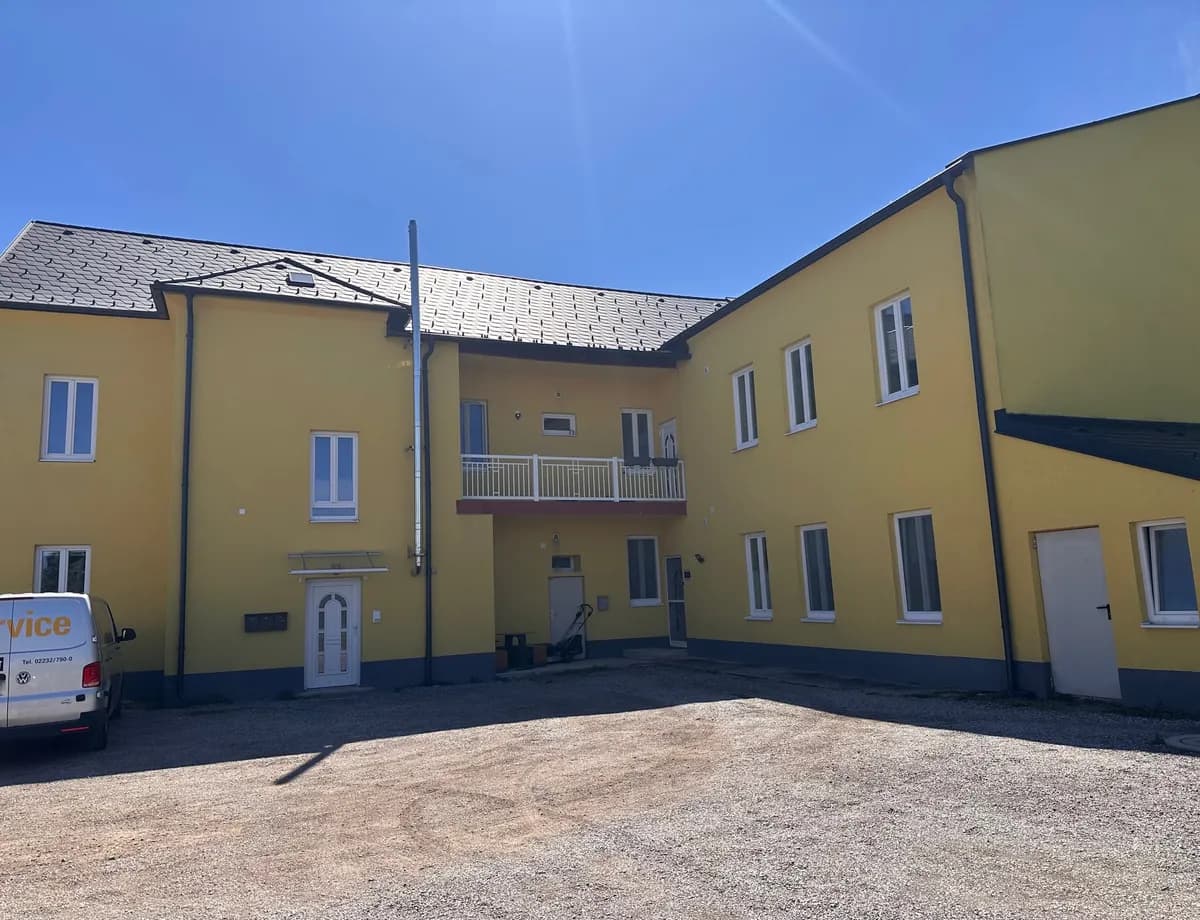 Immobilie kaufen in Wiener Neustadt Land – 341 m², € 750.000 – Bild 1 von 10
