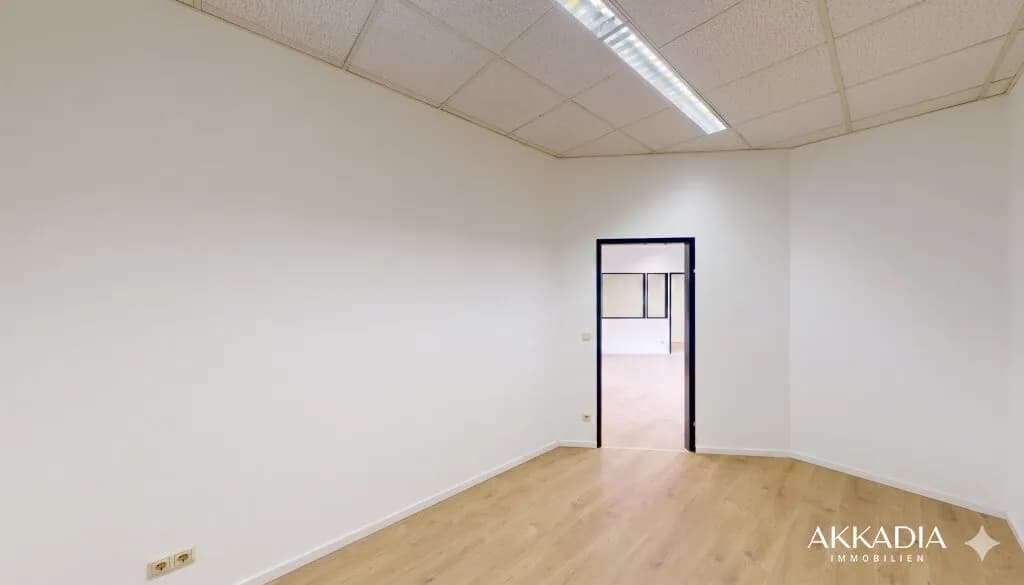 18-Zimmer-Gewerbeimmobilie mieten in Mödling – 1 051 m², € 16.606 – Bild 13 von 38