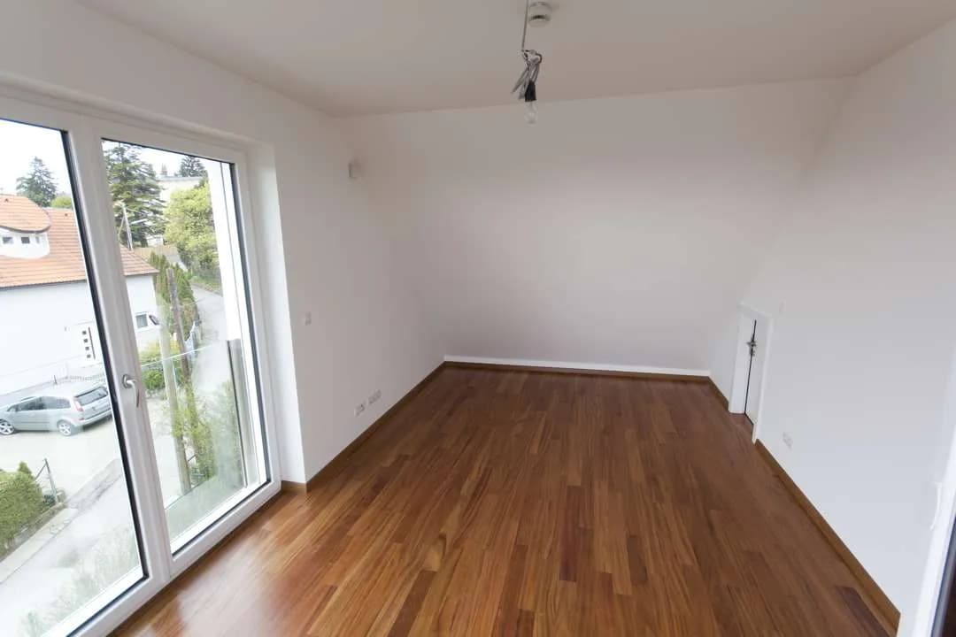 7-Zimmer-Haus mieten in Wien – 210 m², € 4.400 – Bild 13 von 15