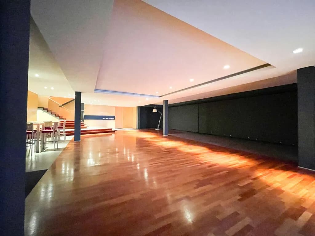 10-Zimmer-Gewerbeimmobilie mieten in Wien – 608 m², € 5.243 – Bild 2 von 39