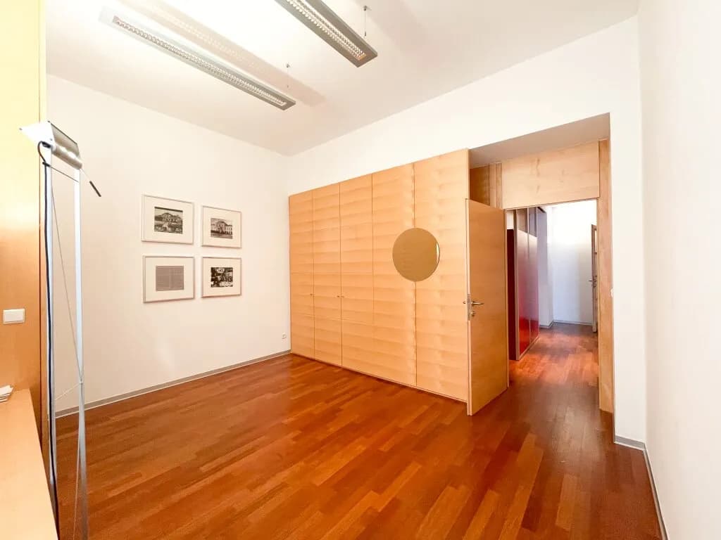 10-Zimmer-Gewerbeimmobilie mieten in Wien – 608 m², € 5.243 – Bild 15 von 39