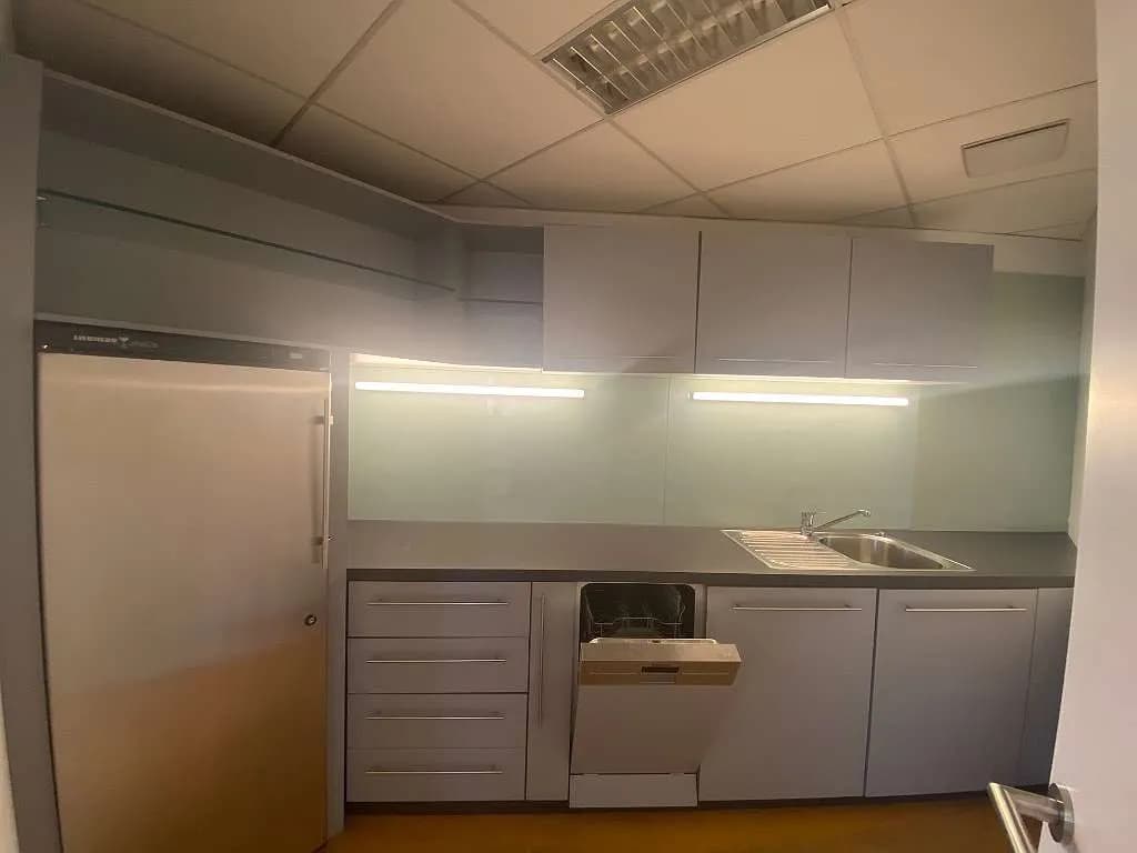 Gewerbeimmobilie mieten in Wien – 468 m², € 6.047 – Bild 4 von 12