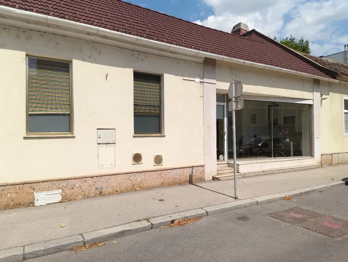 2-Zimmer-Gewerbeimmobilie mieten in Baden – 63 m², € 1.328