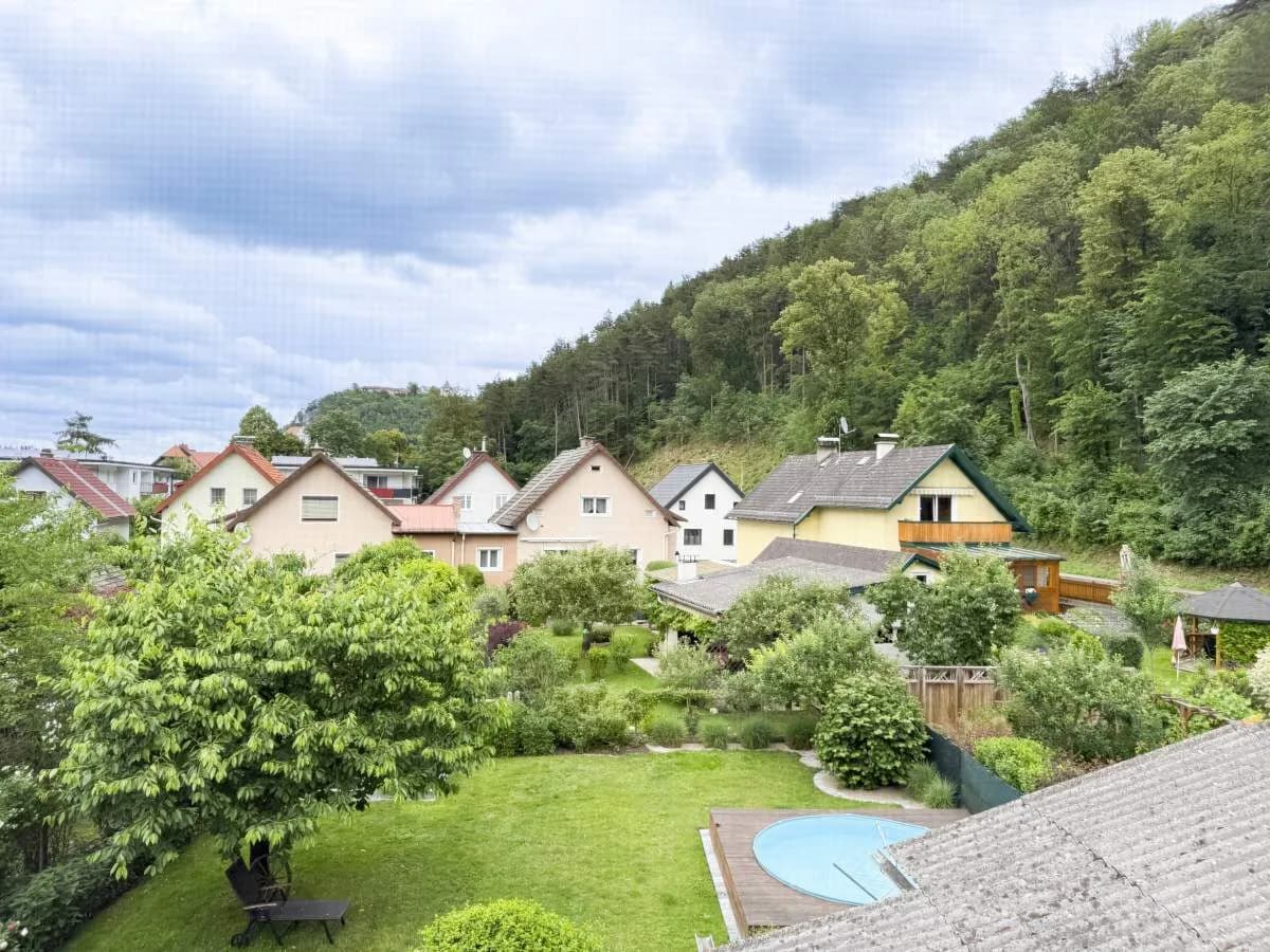 4-Zimmer-Haus kaufen in Neunkirchen – 80 m², € 349.000 – Bild 2 von 14
