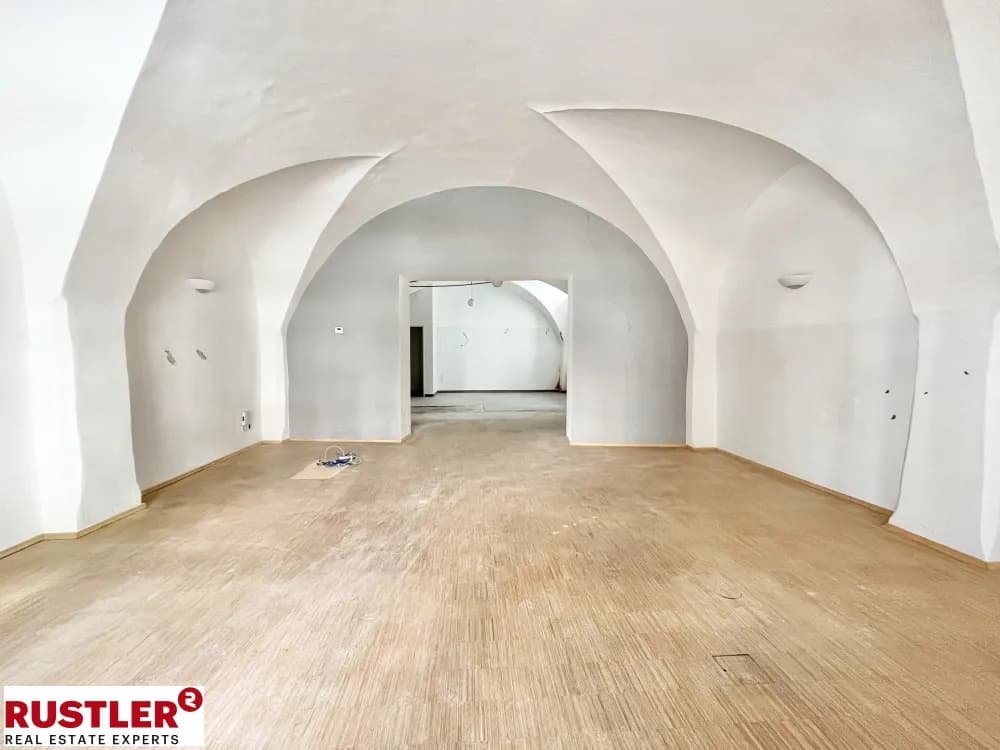 Gewerbeimmobilie mieten in Mödling – 82 m², € 1.768 – Bild 2 von 4