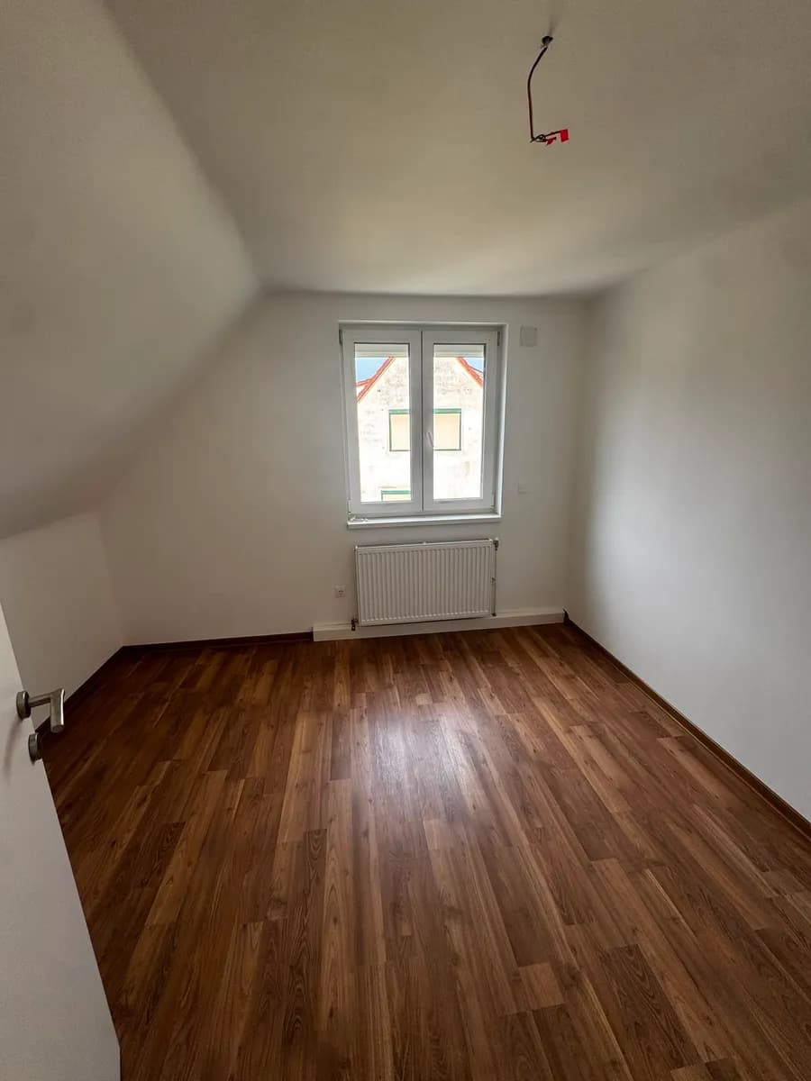 4-Zimmer-Haus kaufen in Wiener Neustadt – 90 m², € 395.000 – Bild 4 von 22