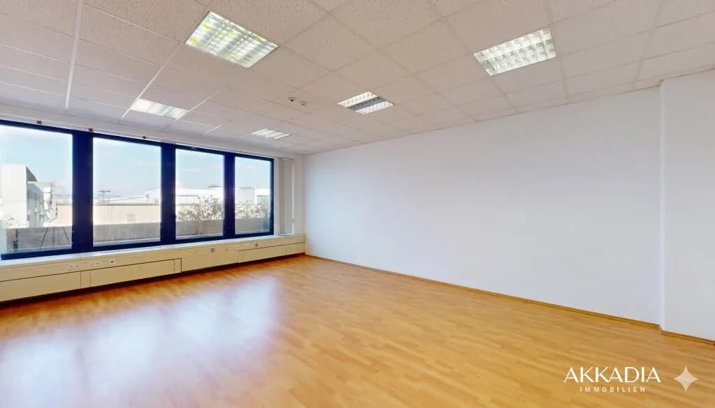 1-Zimmer-Gewerbeimmobilie mieten in Mödling – 47 m², € 739 – Bild 2 von 8