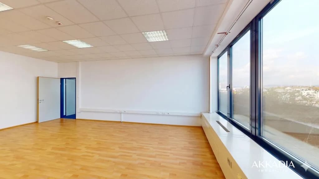 1-Zimmer-Gewerbeimmobilie mieten in Mödling – 47 m², € 739 – Bild 6 von 8