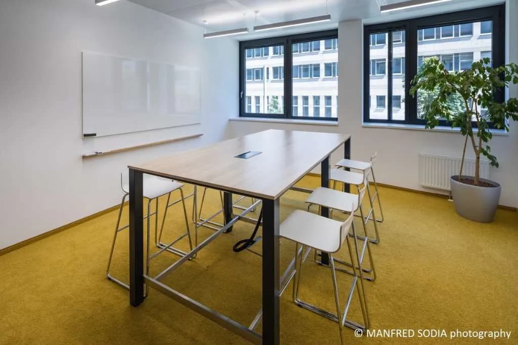 Gewerbeimmobilie mieten in Wien – 1 215 m², € 18 – Bild 14 von 15