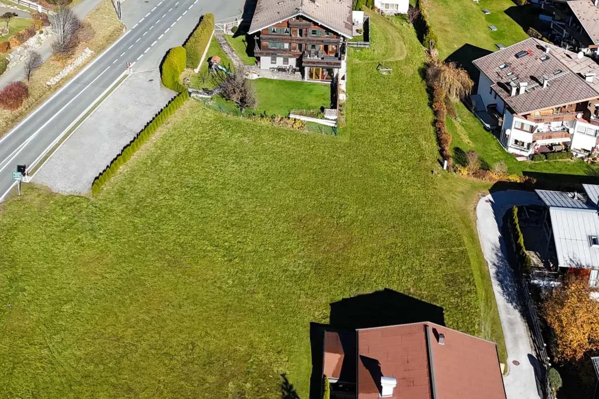 Grundstück kaufen in Kitzbühel – 1 600 m², € 1.950.000 – Bild 2 von 4