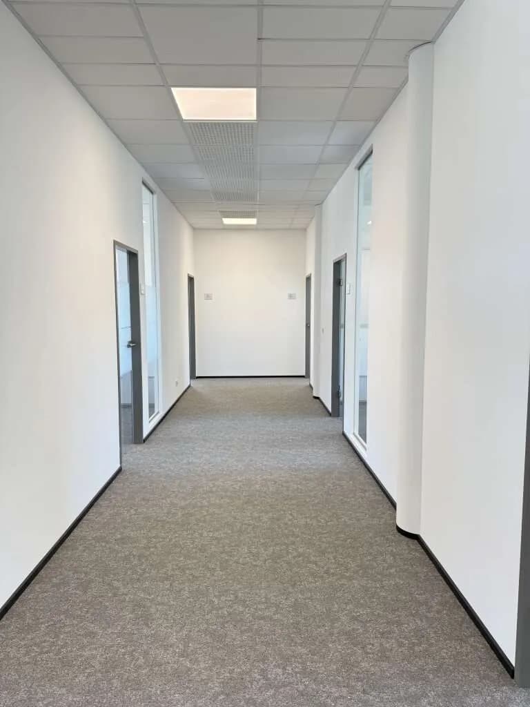 1-Zimmer-Gewerbeimmobilie mieten in Weiz – 21 m², € 332 – Bild 3 von 12