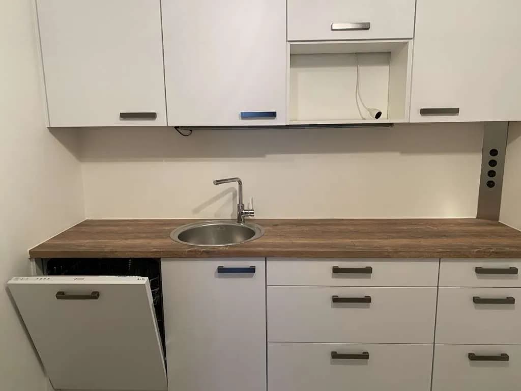 Gewerbeimmobilie mieten in Wien – 110 m², € 10 – Bild 4 von 11