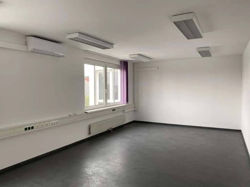 Gewerbeimmobilie mieten in Wien – 110 m², € 10 – Bild 7 von 11